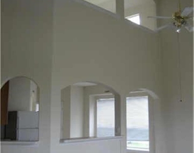 5111 Manorfield Drive - Photo Thumbnail 3