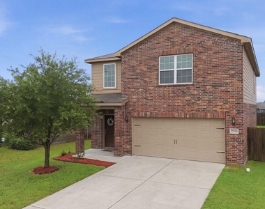 15311 Crescent Brookfield Drive - Photo Thumbnail 15