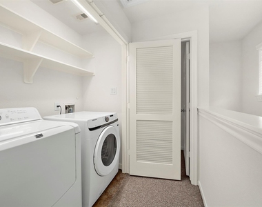 3113 Clearview Circle - Photo Thumbnail 21