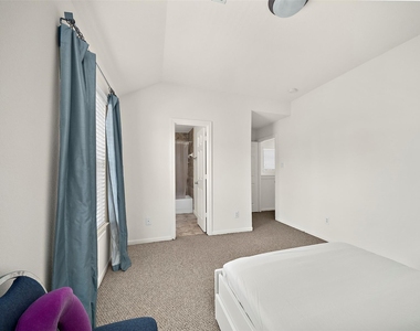 3113 Clearview Circle - Photo Thumbnail 23