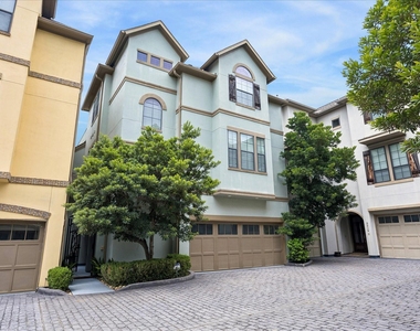 2215 Nantucket Drive - Photo Thumbnail 27