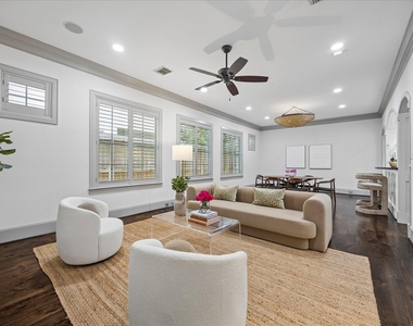 2215 Nantucket Drive - Photo Thumbnail 3