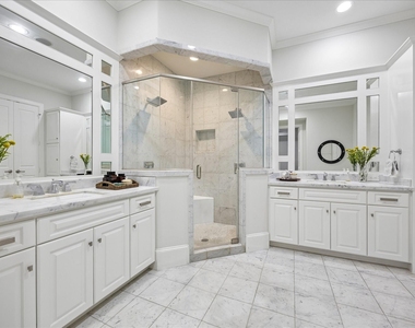 2215 Nantucket Drive - Photo Thumbnail 13