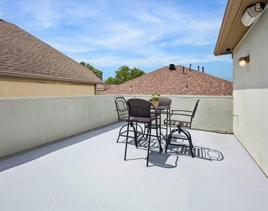 2215 Nantucket Drive - Photo Thumbnail 25