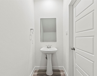 12302 Greenwood Gate Drive - Photo Thumbnail 9