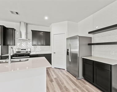 12302 Greenwood Gate Drive - Photo Thumbnail 15