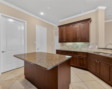 4435 Calvet Forest Drive - Photo Thumbnail 17
