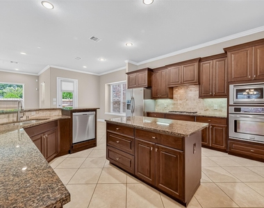 4435 Calvet Forest Drive - Photo Thumbnail 13