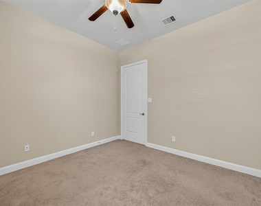 4435 Calvet Forest Drive - Photo Thumbnail 35