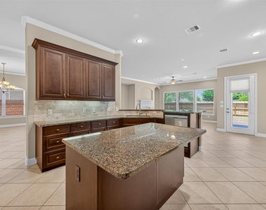4435 Calvet Forest Drive - Photo Thumbnail 14
