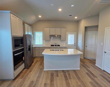 26731 Concord Dawn Drive - Photo Thumbnail 12