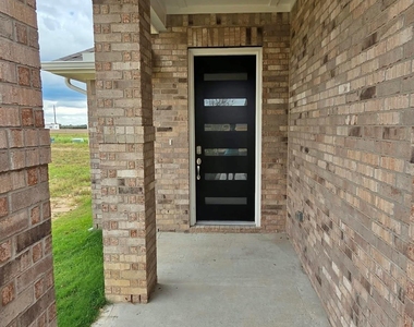 26731 Concord Dawn Drive - Photo Thumbnail 3