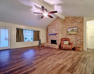 3618 Filmore Lane - Photo Thumbnail 10