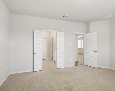 18538 Landing Meadows Lane - Photo Thumbnail 8