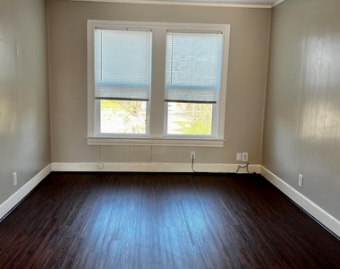 2411 Truxillo Street - Photo Thumbnail 10