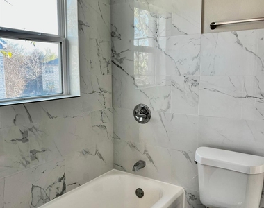 2411 Truxillo Street - Photo Thumbnail 13