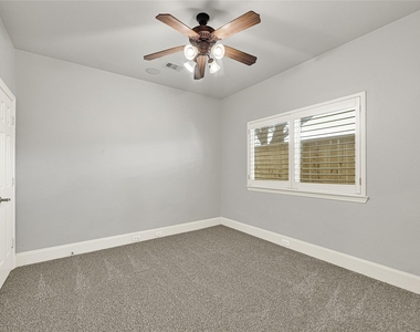 5206 Washington Avenue - Photo Thumbnail 21