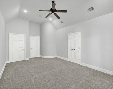 5206 Washington Avenue - Photo Thumbnail 15