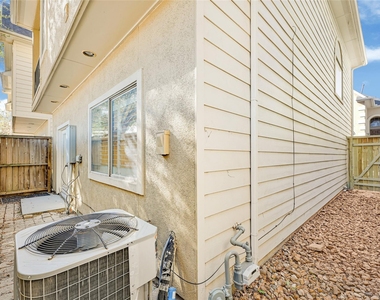 5206 Washington Avenue - Photo Thumbnail 3