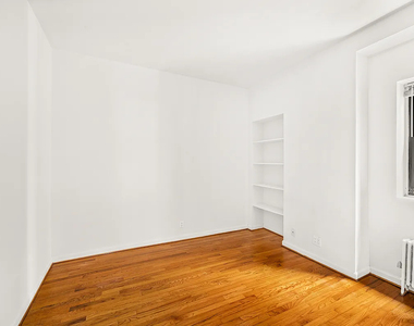 121 Madison Avenue - Photo Thumbnail 3