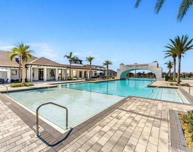 8904 Alister Drive - Photo Thumbnail 104