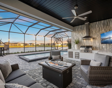 8904 Alister Drive - Photo Thumbnail 49