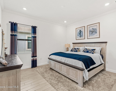 8904 Alister Drive - Photo Thumbnail 41