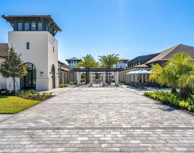 8904 Alister Drive - Photo Thumbnail 83