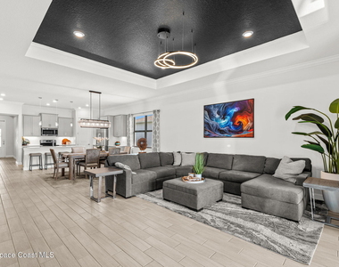 8904 Alister Drive - Photo Thumbnail 18