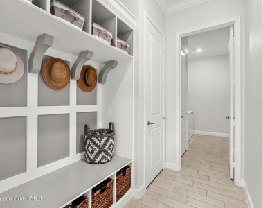 8904 Alister Drive - Photo Thumbnail 38