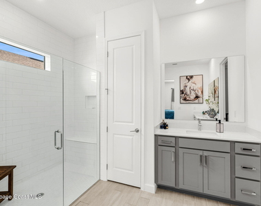 8904 Alister Drive - Photo Thumbnail 30