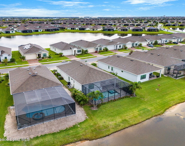 8904 Alister Drive - Photo Thumbnail 107