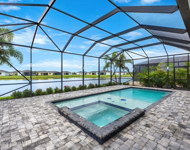 8904 Alister Drive - Photo Thumbnail 59