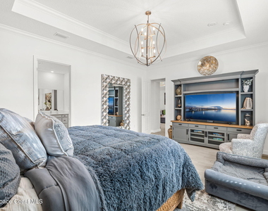8904 Alister Drive - Photo Thumbnail 26