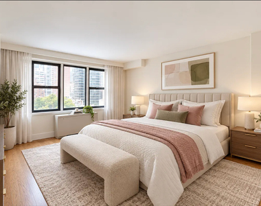 East 63 Street - Photo Thumbnail 1