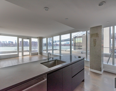 Kent Avenue - Photo Thumbnail 6