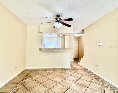 7501 Gallineta Court - Photo Thumbnail 36