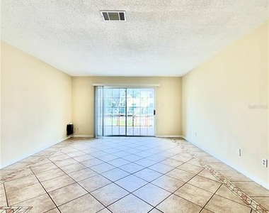 7501 Gallineta Court - Photo Thumbnail 31