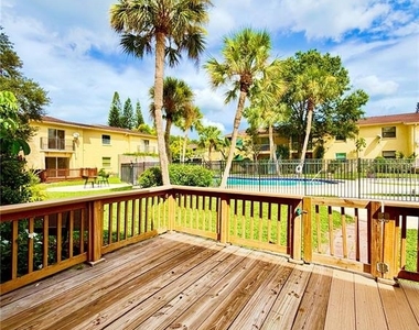 7501 Gallineta Court - Photo Thumbnail 43
