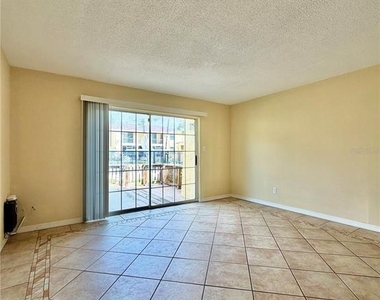 7501 Gallineta Court - Photo Thumbnail 34