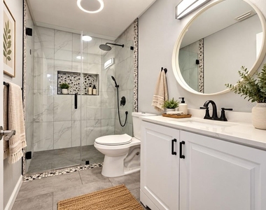 8643 Mallard Reserve Drive - Photo Thumbnail 30