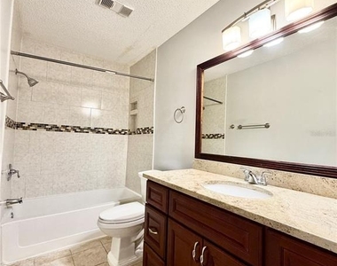 8643 Mallard Reserve Drive - Photo Thumbnail 13