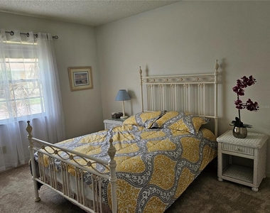 304 Grayston Place - Photo Thumbnail 26