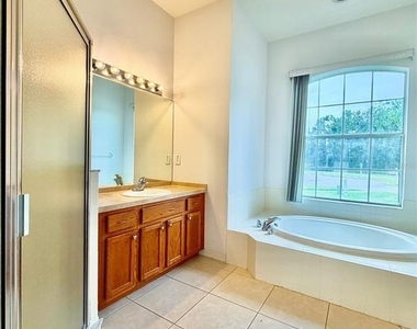 7006 Orvicti Court - Photo Thumbnail 16