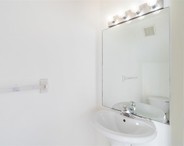 6340 Osprey Lake Circle - Photo Thumbnail 13
