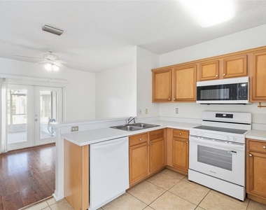 6340 Osprey Lake Circle - Photo Thumbnail 6