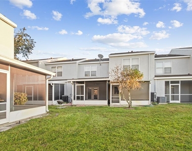 6340 Osprey Lake Circle - Photo Thumbnail 26