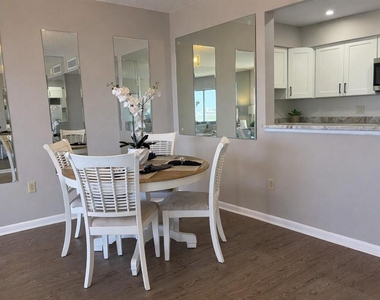 4900 Brittany Drive S - Photo Thumbnail 6