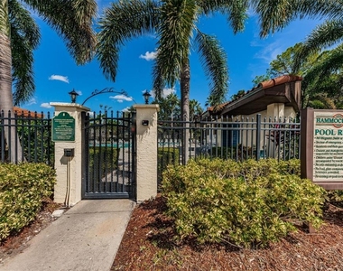 2112 Hammock Pine Boulevard - Photo Thumbnail 35