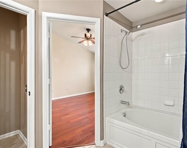 26606 Castleview Way - Photo Thumbnail 28